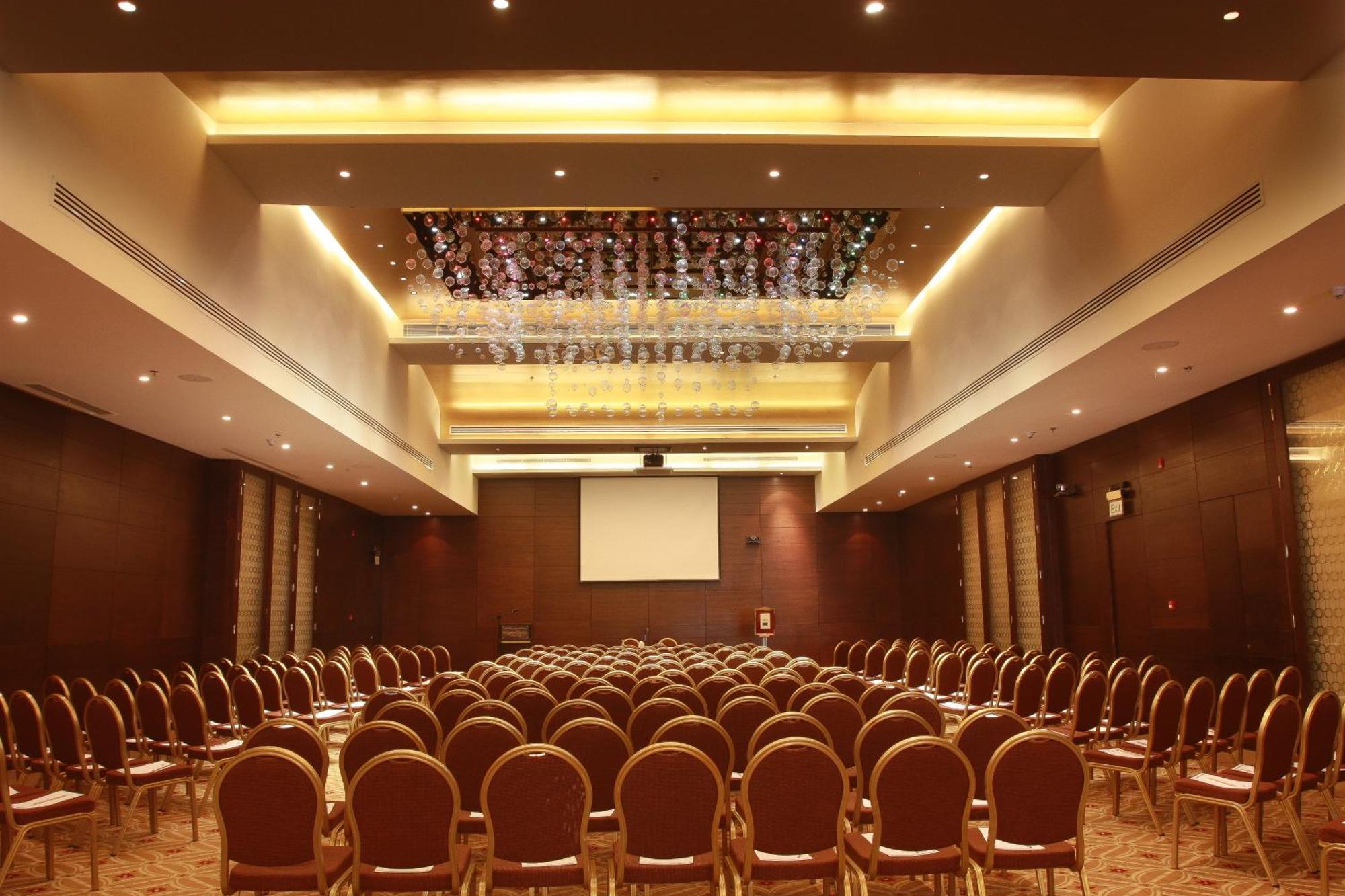 Regency Palace Ammán Exteriér fotografie The Grand Ballroom